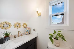 1949 Washburn St, Cincinnati, OH 45223 - Photo 14