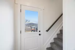 1949 Washburn St, Cincinnati, OH 45223 - Photo 16