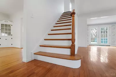 5635 Euclid Road, Columbia Township, OH 45236 - Photo 18