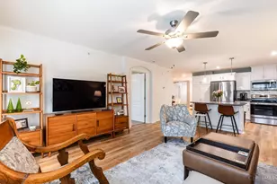 5880 Parkview Ln, Miami Township, OH 45150 - Photo 6