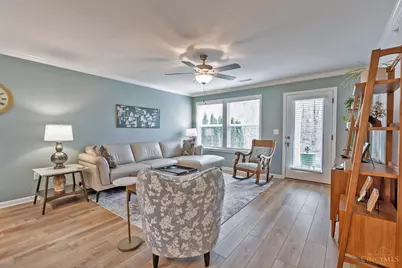 5880 Parkview Lane #203, Miami Township, OH 45150 - Photo 4