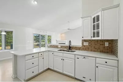 9372 Parkside Drive, Centerville, OH 45458 - Photo 18