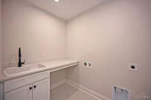 7406 Orchard St, Columbia Township, OH 45227 - Photo 32