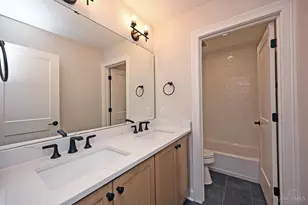 7406 Orchard St, Columbia Township, OH 45227 - Photo 30