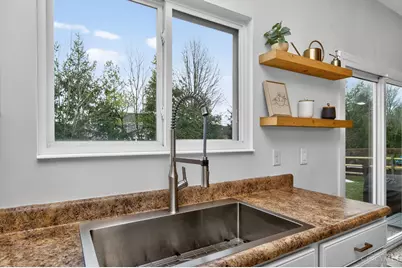 4287 Hunting Hawk Drive, Turtle Creek Township, OH 45036 - Photo 22