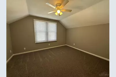 2860 Dirheim Avenue, Cincinnati, OH 45211 - Photo 22