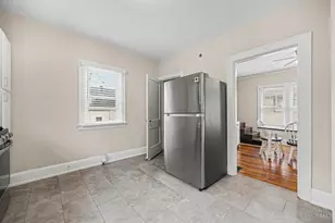 6221 Hedge Ave, Cincinnati, OH 45213 - Photo 10