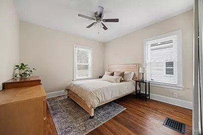 6221 Hedge Avenue, Cincinnati, OH 45213 - Photo 12