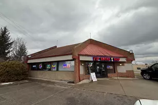 9124 Plainfield Rd, Blue Ash, OH 45236 - Photo 1