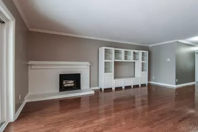 3646 Ashworth Drive #304, Cincinnati, OH 45208 - Photo 14