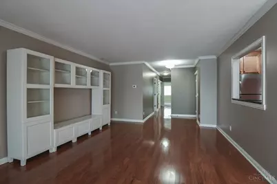 3646 Ashworth Drive #304, Cincinnati, OH 45208 - Photo 4