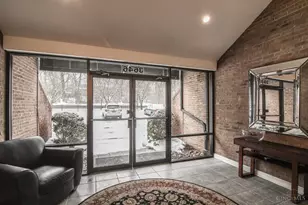 3646 Ashworth Dr, Cincinnati, OH 45208 - Photo 2