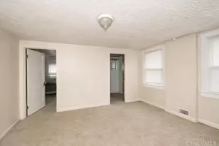 4526 Clearview Ave, Cincinnati, OH 45205 - Photo 24