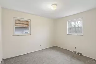 7122 Bluecrest Dr, Anderson Township, OH 45230 - Photo 10