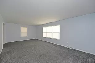 1939 Lady Ellen Dr, Cincinnati, OH 45230 - Photo 12