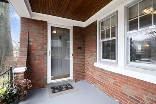 3334 De Forest Dr, Cincinnati, OH 45209 - Photo 2