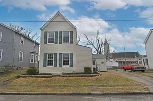 329 Walnut St, Cincinnati, OH 45215 - Photo 2