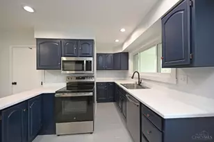 329 Walnut St, Cincinnati, OH 45215 - Photo 16