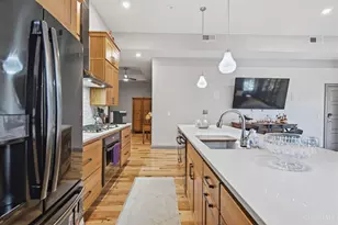 411 Plum St, Cincinnati, OH 45202 - Photo 8