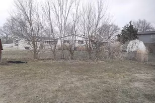 816 Sabino Ct, Springfield Township, OH 45231 - Photo 6