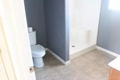 610 Princeton Drive, Trenton, OH 45067 - Photo 6