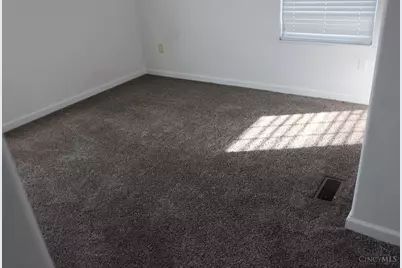 610 Princeton Drive, Trenton, OH 45067 - Photo 14