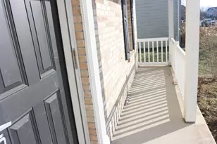 610 Princeton Dr, Trenton, OH 45067 - Photo 4