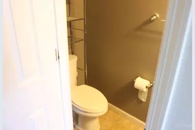 610 Princeton Drive, Trenton, OH 45067 - Photo 10