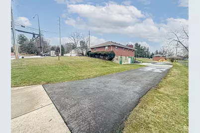 3414 Shakertown Road, Beavercreek, OH 45430 - Photo 24