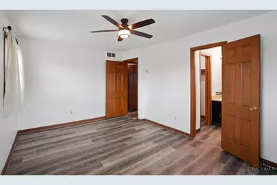 105 W Roger Drive, Trenton, OH 45067 - Photo 30