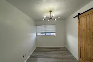 5598 Glenway Ave, Cincinnati, OH 45238 - Photo 4