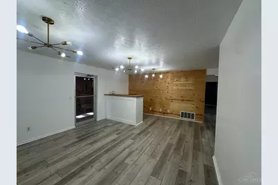 5598 Glenway Avenue, Cincinnati, OH 45238 - Photo 2