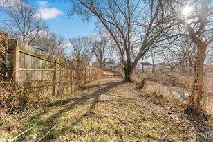 1827 Maple Ave, Norwood, OH 45212 - Photo 24