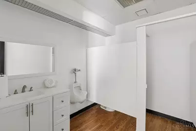 125 E 2nd Street, Dayton, OH 45402 - Photo 22