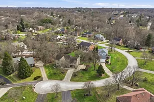 6716 Treeridge Dr, Anderson Township, OH 45244 - Photo 2