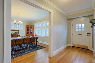 5835 Montgomery Rd, Cincinnati, OH 45212 - Photo 4