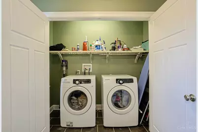 5835 Montgomery Road, Cincinnati, OH 45212 - Photo 34