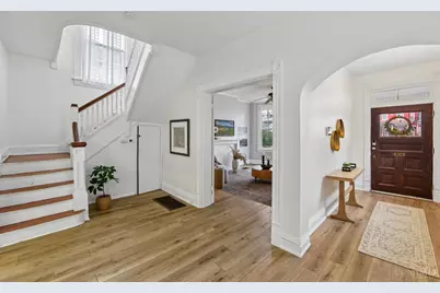 1723 Kinney Avenue, Cincinnati, OH 45207 - Photo 2