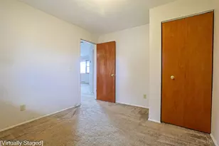 9388 Wilcox Dr, Cincinnati, OH 45251 - Photo 16