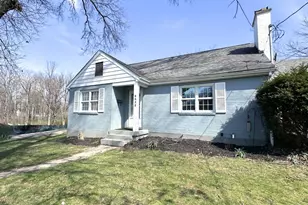 8622 Plainfield Ln, Sycamore Township, OH 45236 - Photo 2