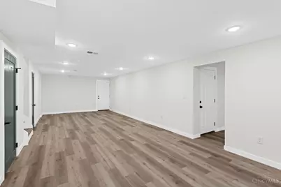 6750 Elbrook Avenue, Amberley, OH 45237 - Photo 30