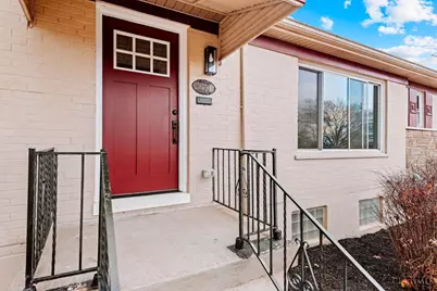 6750 Elbrook Avenue, Amberley, OH 45237 - Photo 2