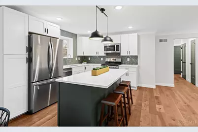 6750 Elbrook Avenue, Amberley, OH 45237 - Photo 8