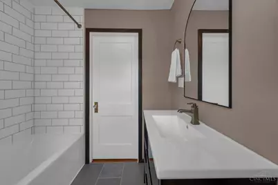241 Oakmont, Cincinnati, OH 45216 - Photo 20