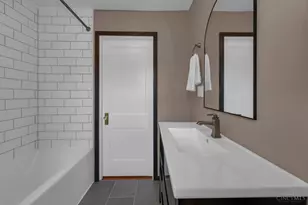 241 Oakmont, Cincinnati, OH 45216 - Photo 20