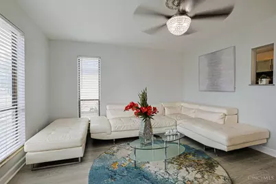 3700 Greenwood Drive, Middletown, OH 45044 - Photo 2