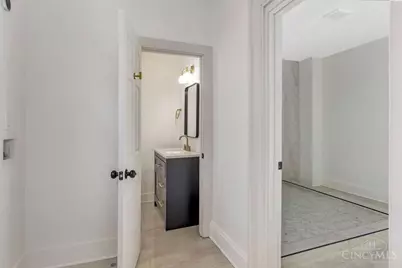 2410 Kenton Street, Cincinnati, OH 45206 - Photo 22