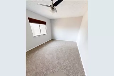 22 Oakwood Court, Springdale, OH 45246 - Photo 24