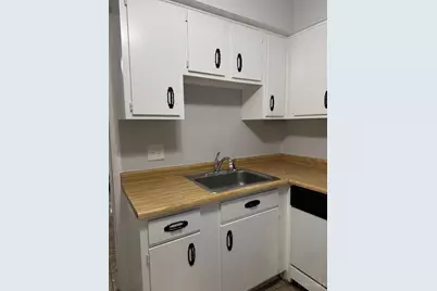 22 Oakwood Court, Springdale, OH 45246 - Photo 12