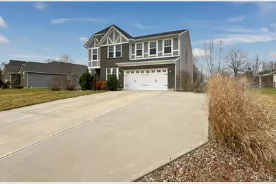 1190 Twin Gate Run, Batavia Township, OH 45102 - Photo 2